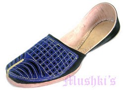 beaded slipper - click here for large view
